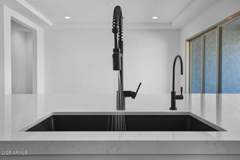 7660 W REMUDA Drive- Ready Now!