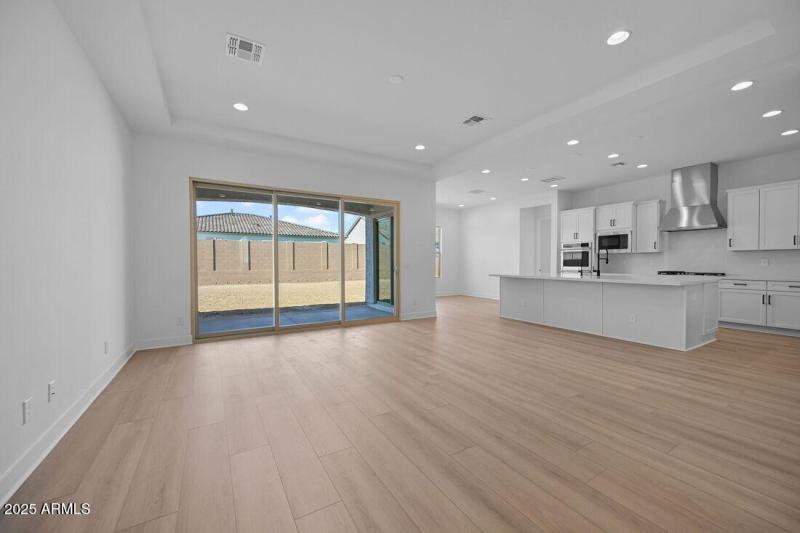 7660 W REMUDA Drive- Ready Now!