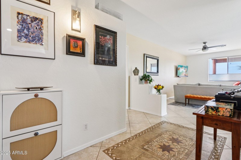 11-web-or-mls-E Anasazi Pl-S2009-011