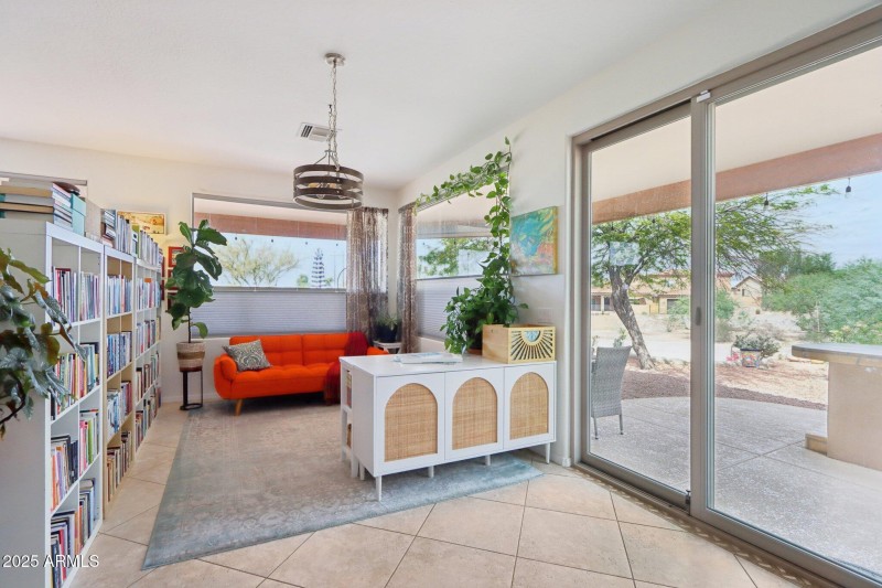 13-web-or-mls-E Anasazi Pl-S2009-013