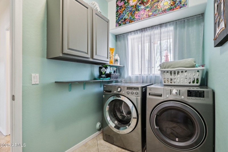 29-web-or-mls-E Anasazi Pl-S2009-029