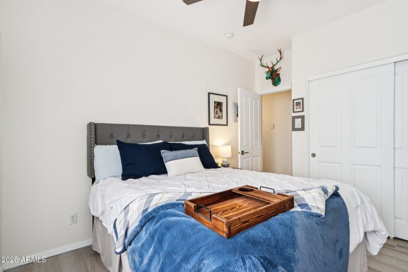 32-web-or-mls-E Anasazi Pl-S2009-032