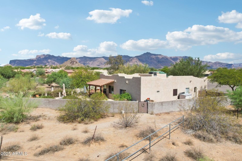 52-web-or-mls-E Anasazi Pl-S2009-052