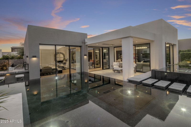 Custom Landscape Lighting