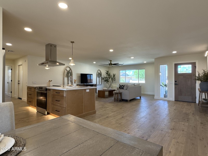 DJI_20250920_114052_764