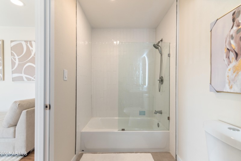 26_8787 e mountain view rd 2101-26