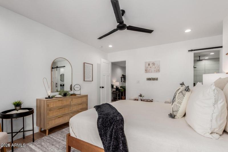 20241115193652712202000000-o