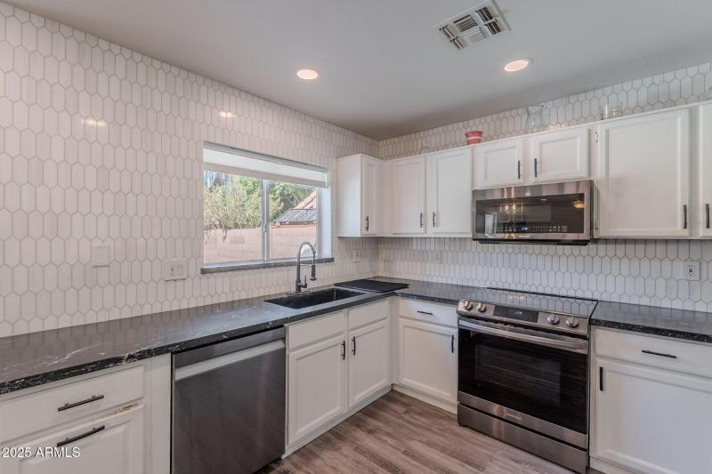 8-web-or-mls-Butler-8