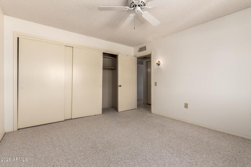 21 - Crystal Lake 12735