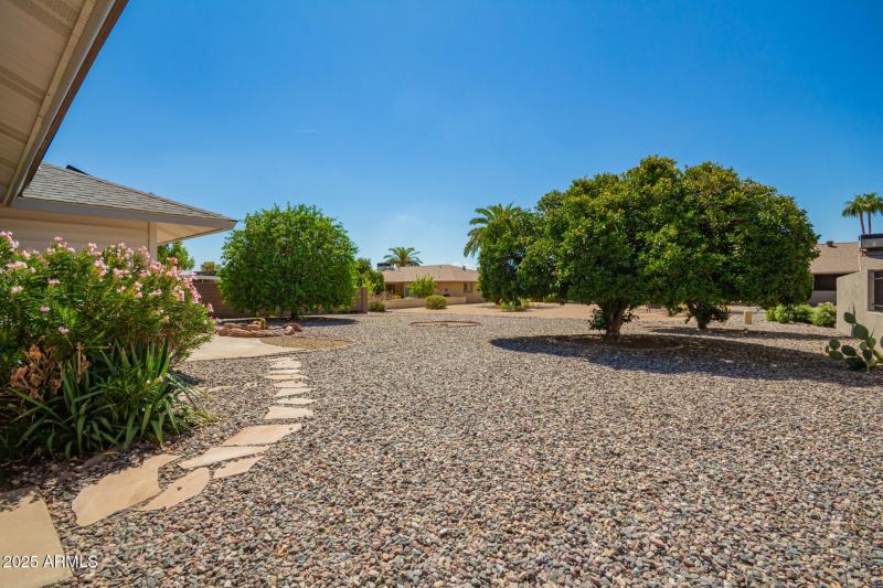 29 - Crystal Lake 12735