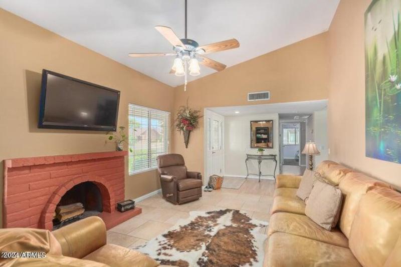 20220428073230672891000000-o