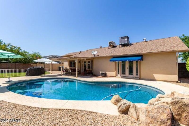 20220428073338173330000000-o