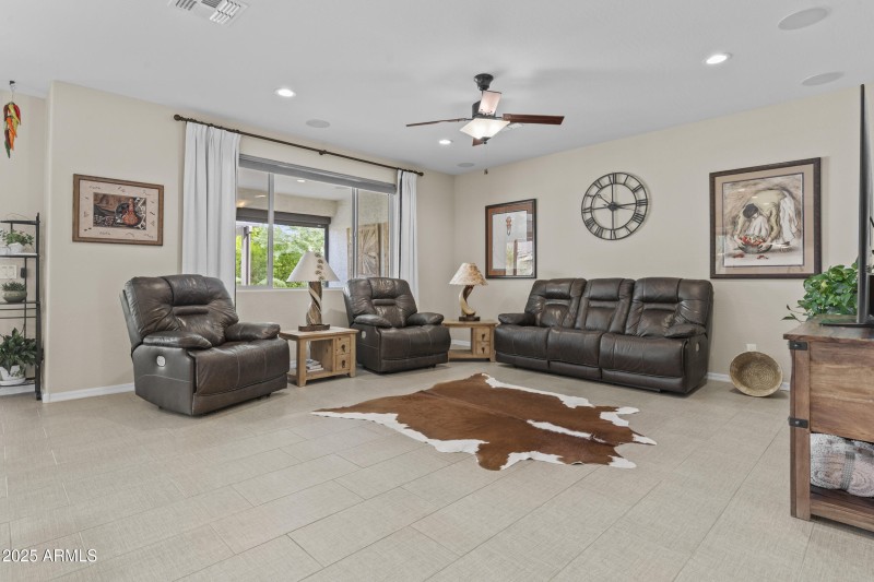 Room for a large sectional!