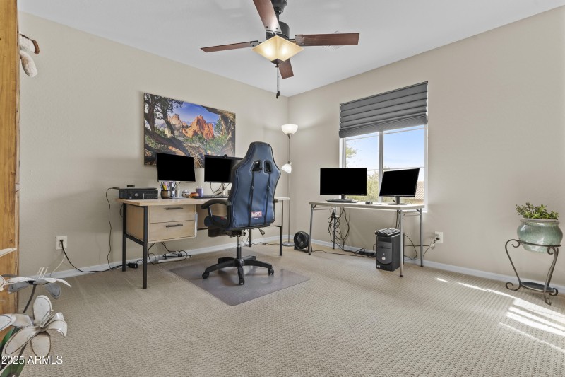 Bedroom/office with walk-in closet