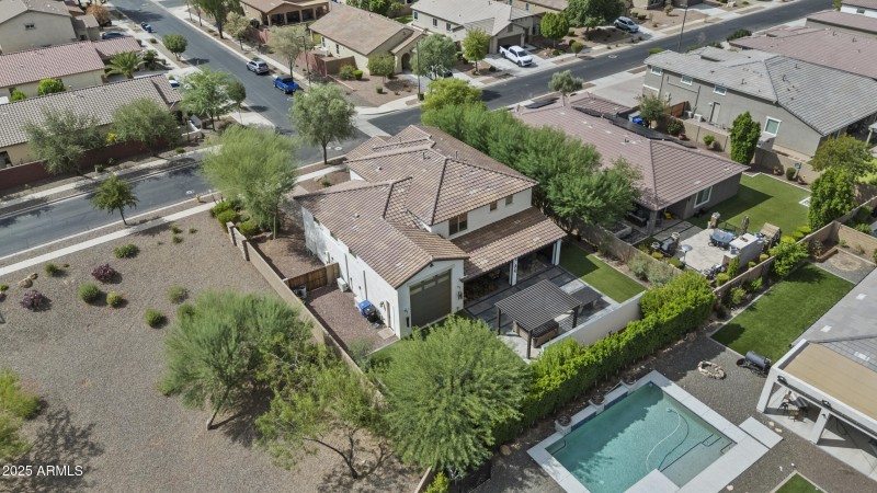 10,000 sqft corner lot!