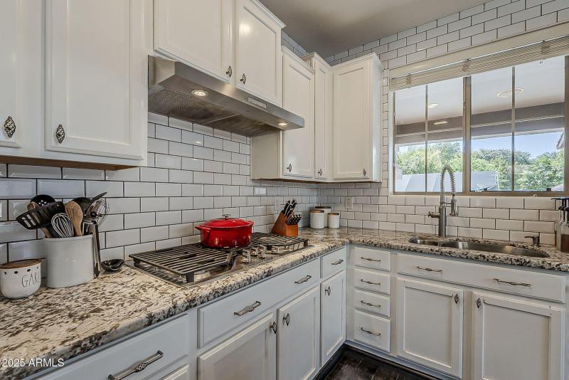 11-web-or-mls-Tamarisk-11