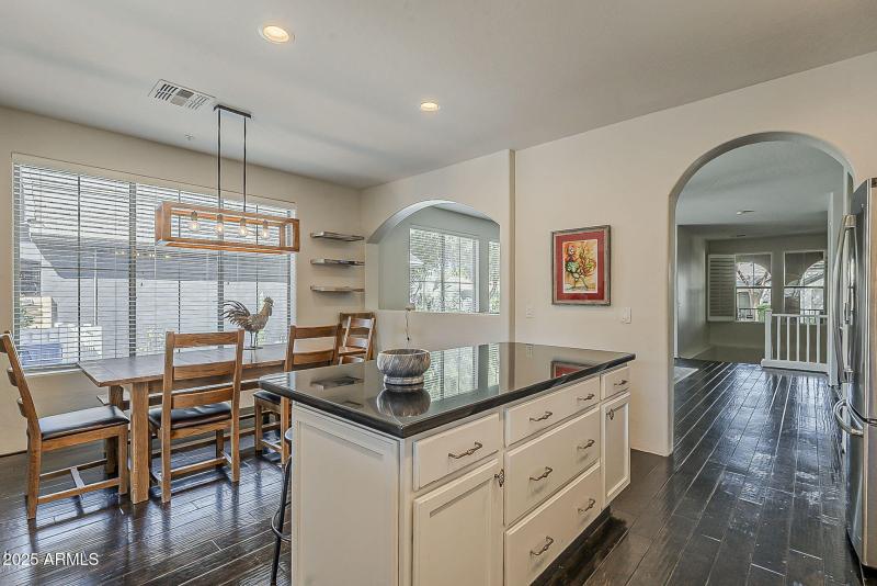 12-web-or-mls-Tamarisk-12