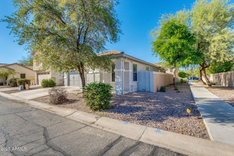 3634 E Constitution Dr