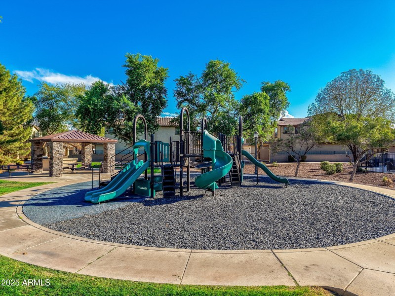 Ray Ranch Community Amenities