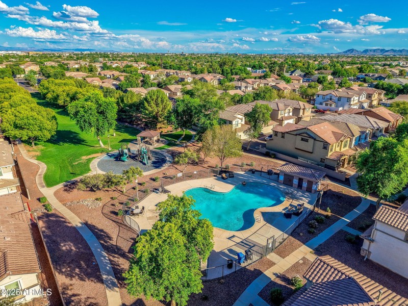 64-web-or-mls-ext_-36