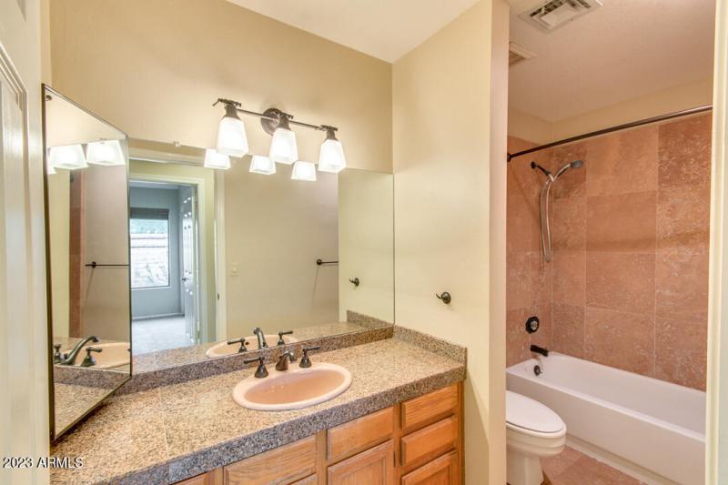 20. SECONDARY BATHROOM