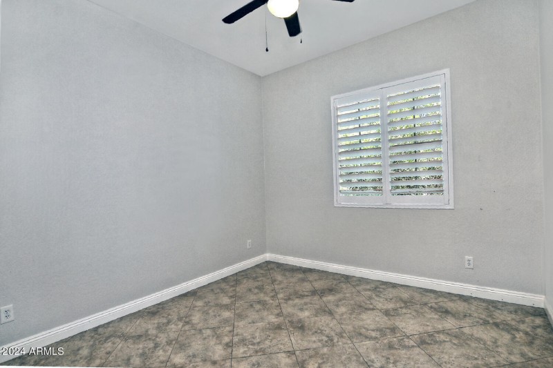 7167 W Merriweather Wy-large-031-032-Bed