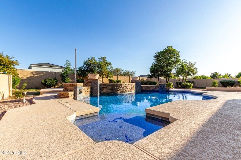 3531 E Norwood Circle