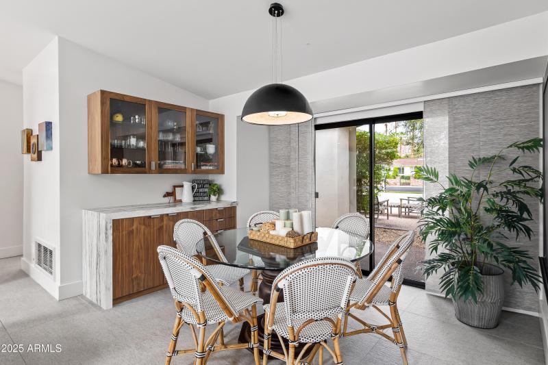 Dining Nook w/ Mountain Views