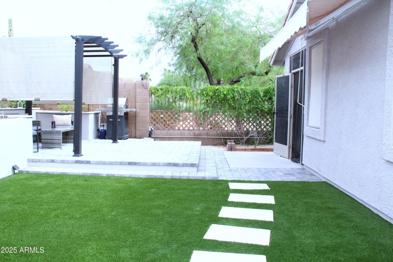yard 3