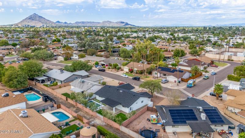 02 - Fairmount Drone