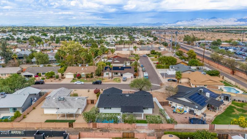 03 - Fairmount Drone