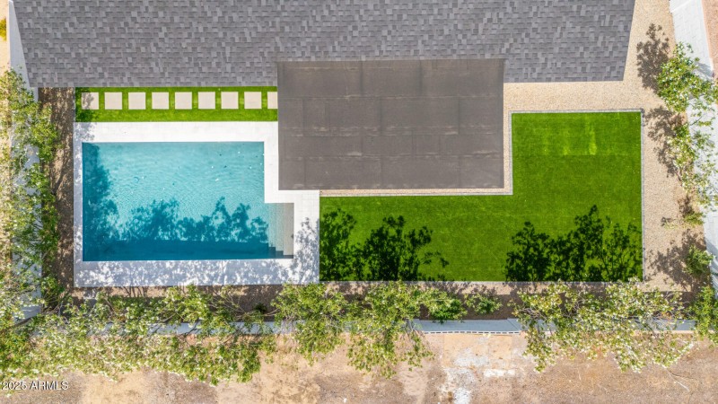 05 - Fairmount Drone