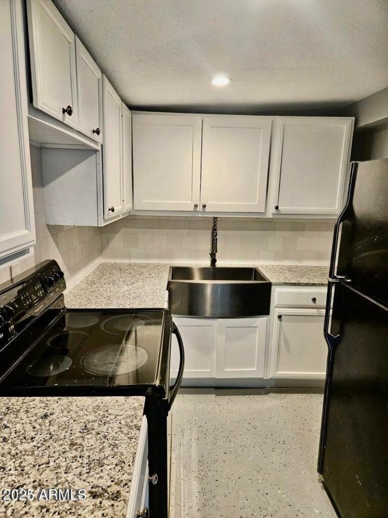 casita kitchen clean