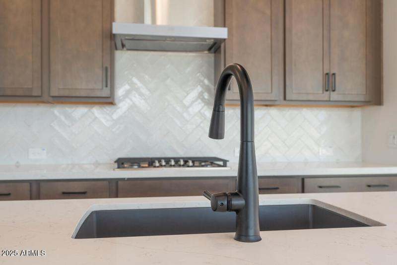 Tri Pointe Whispering Hills 81 - Kitchen