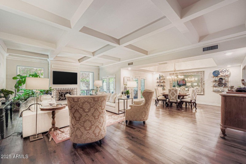 77 E Missouri Ave Suite 27 - Web Quality