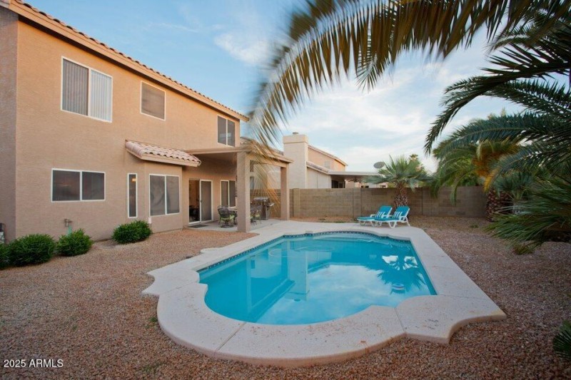 9) 62910-68cb4b9e06e9d