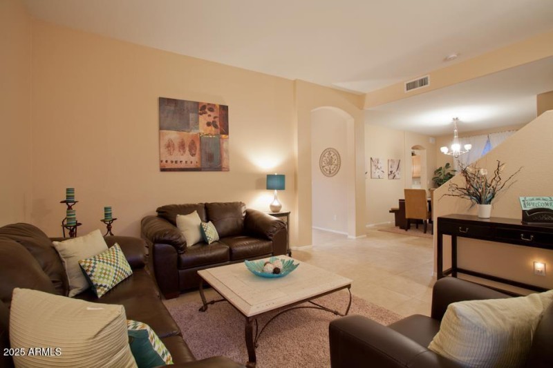 18) 62910-68cb4b80209c8