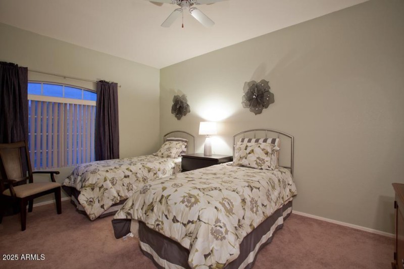 49) 62910-68cb4b8d9d444