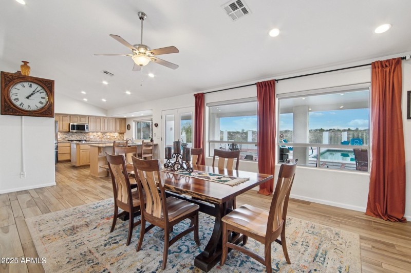 Dining with beautiful pool/mountain view