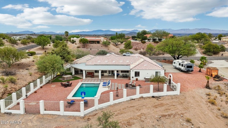 Ariel view back of home