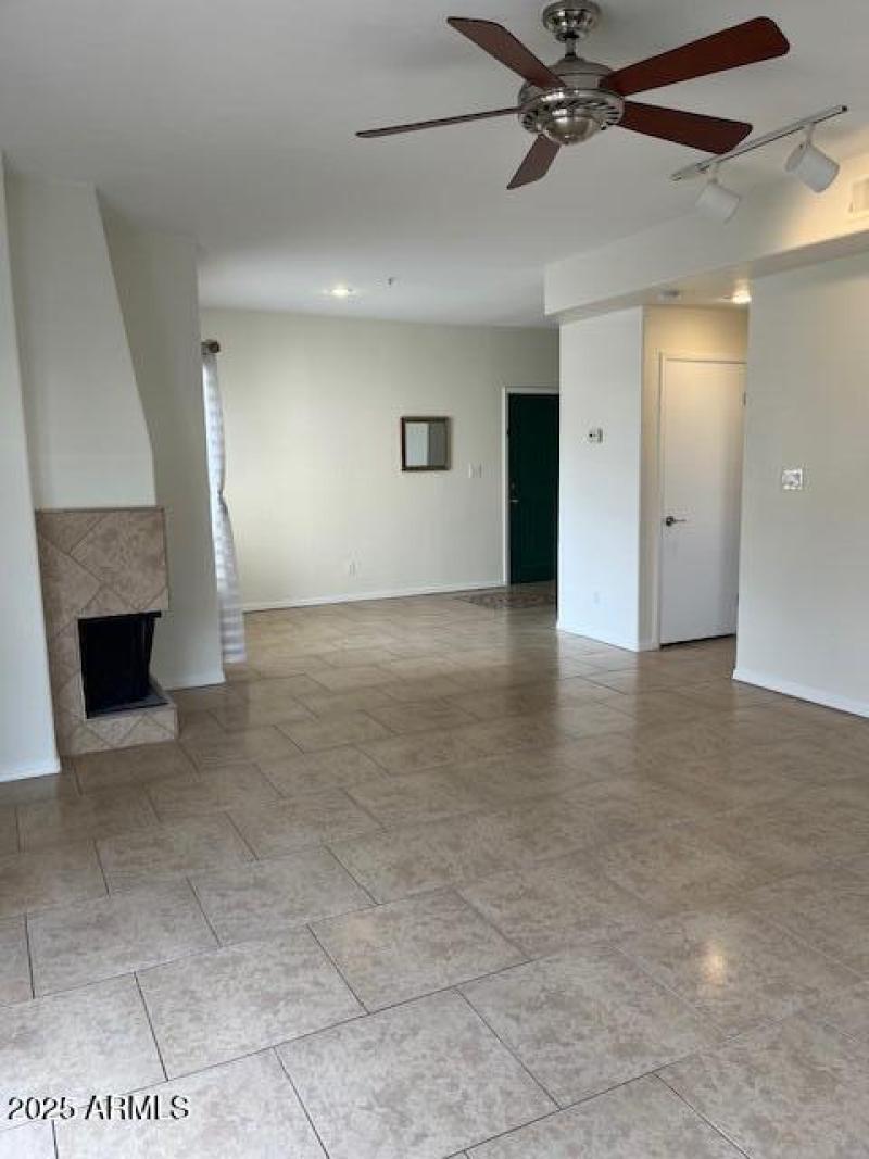 11333 N 92nd 1085 LVDR