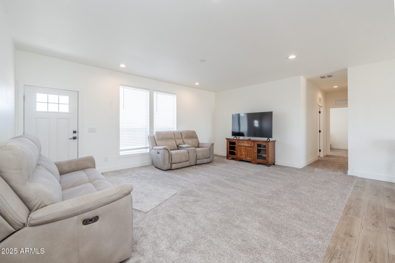 DSC02531-Enhanced-NR