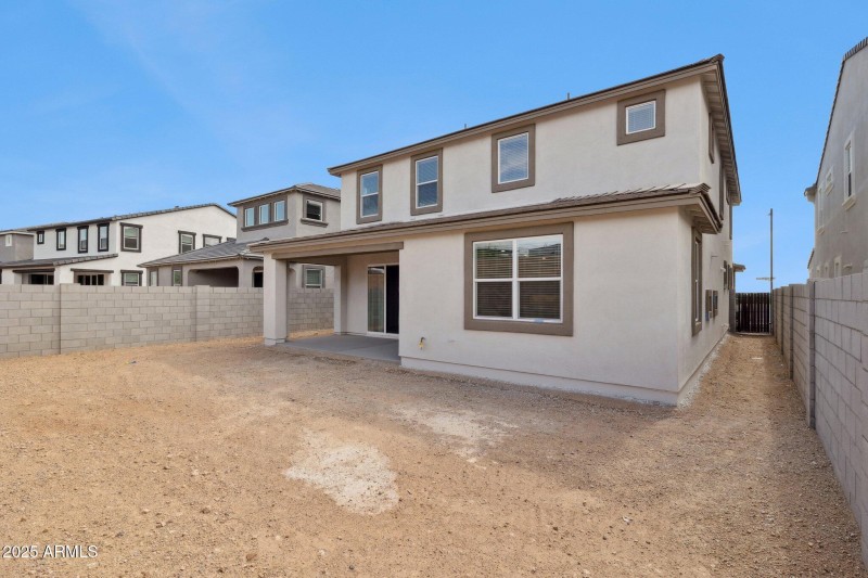 Lot 1032