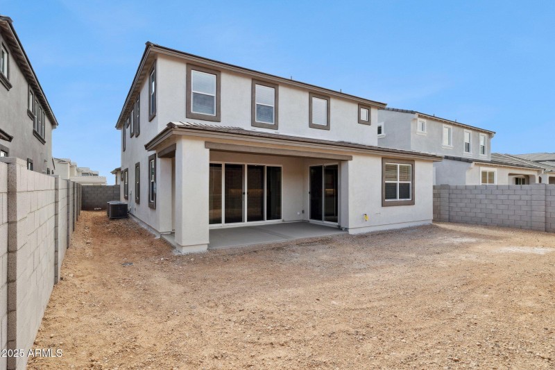 Lot 1032