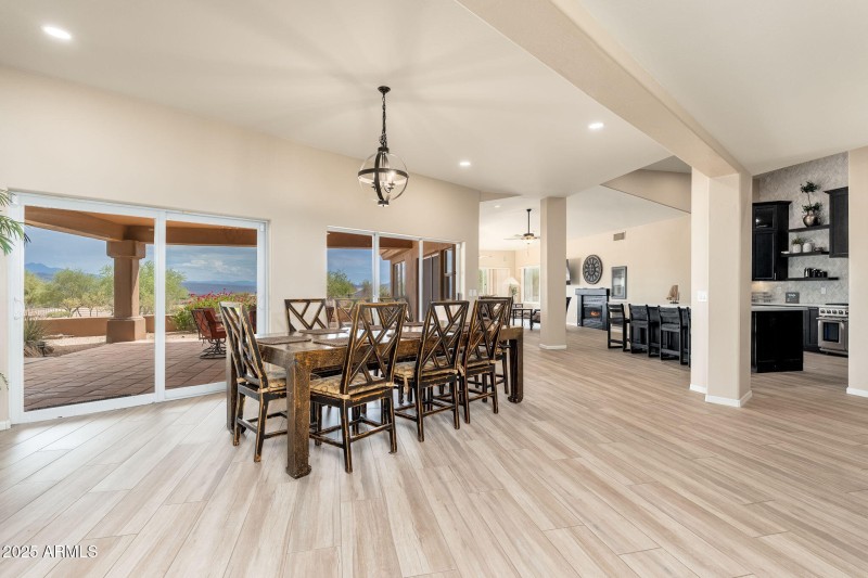 17047 E Dixileta Dr - 14