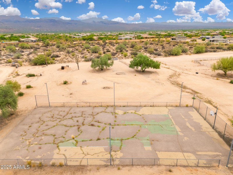 17047 E Dixileta Dr - 104