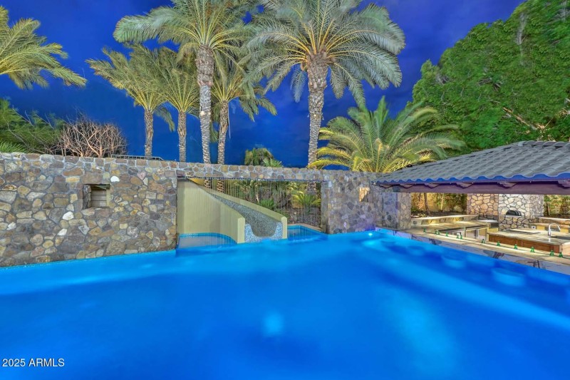 Night-Pool-Water Slide