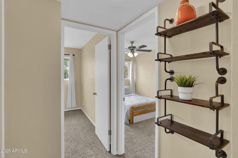 18-web-or-mls-920 N 82nd St h12 - 17