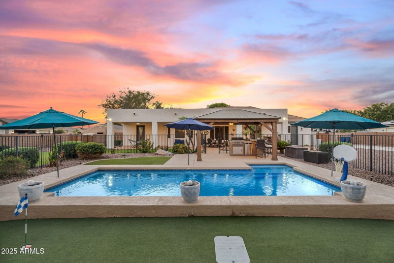 86-web-or-mls-Twilight-07