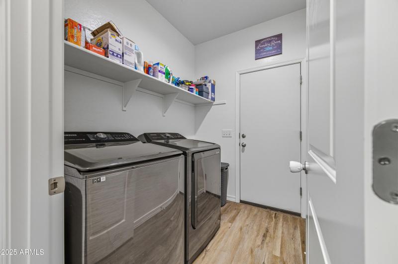 17648NMaddaloniAve-20